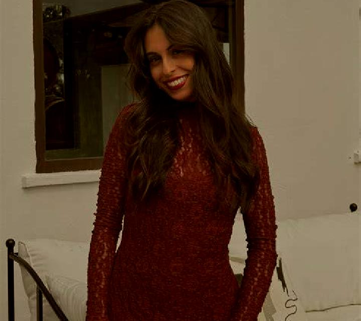Abril Maria Pinto escort