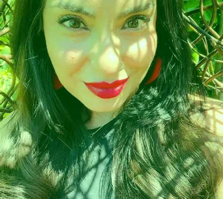 Antonia Cochamo escort