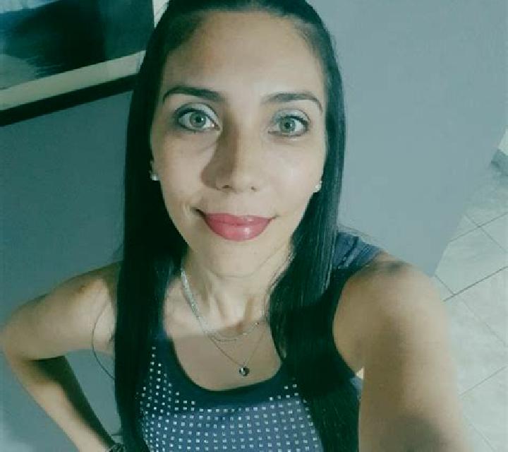 Ariadna 2 Curarrehue escort