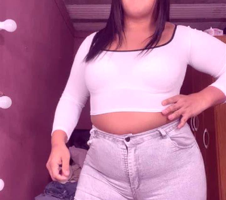 Ariadna Calbuco escort
