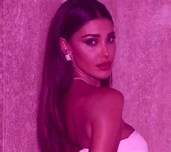 Belén Baquedano escort