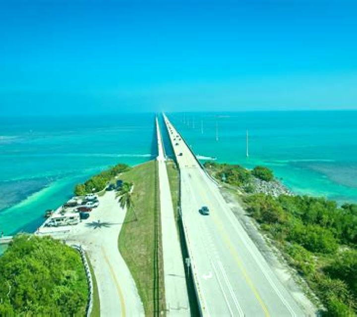 Catalina 2 Florida escort