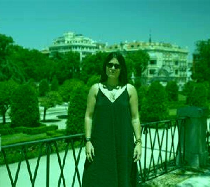 Giulia Capitan Pastene escort