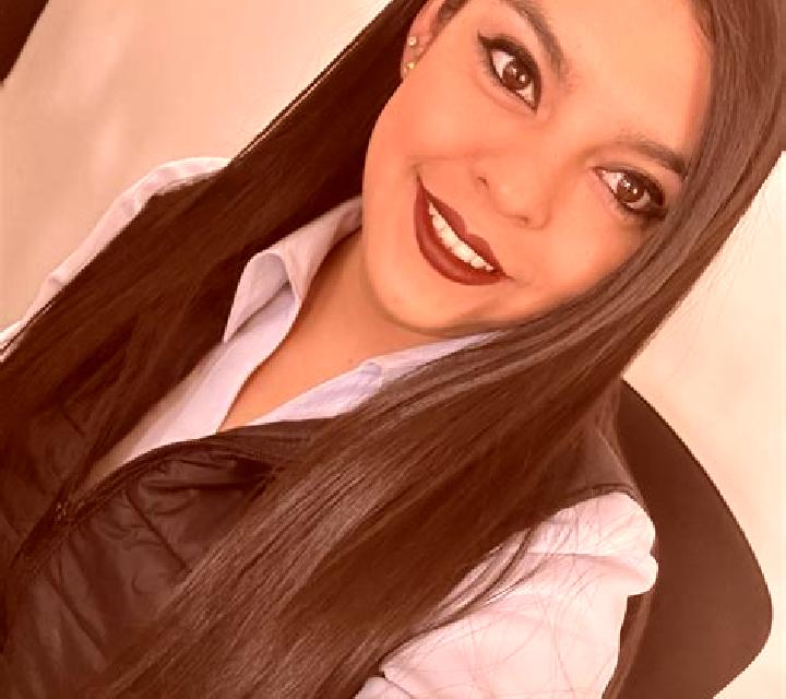 Macarena 2 Puren escort