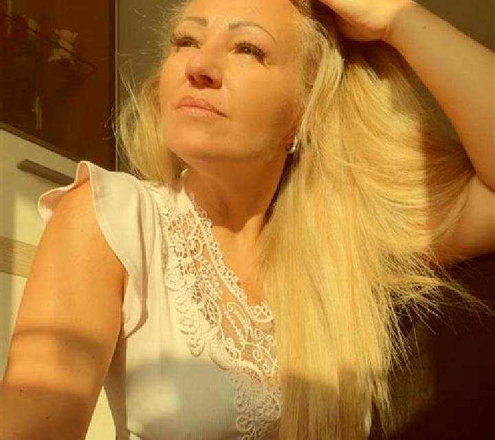Paulina Chimbarongo escort