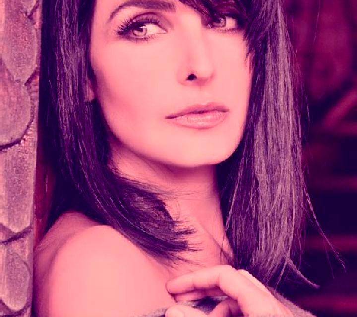 Salma Cunco escort